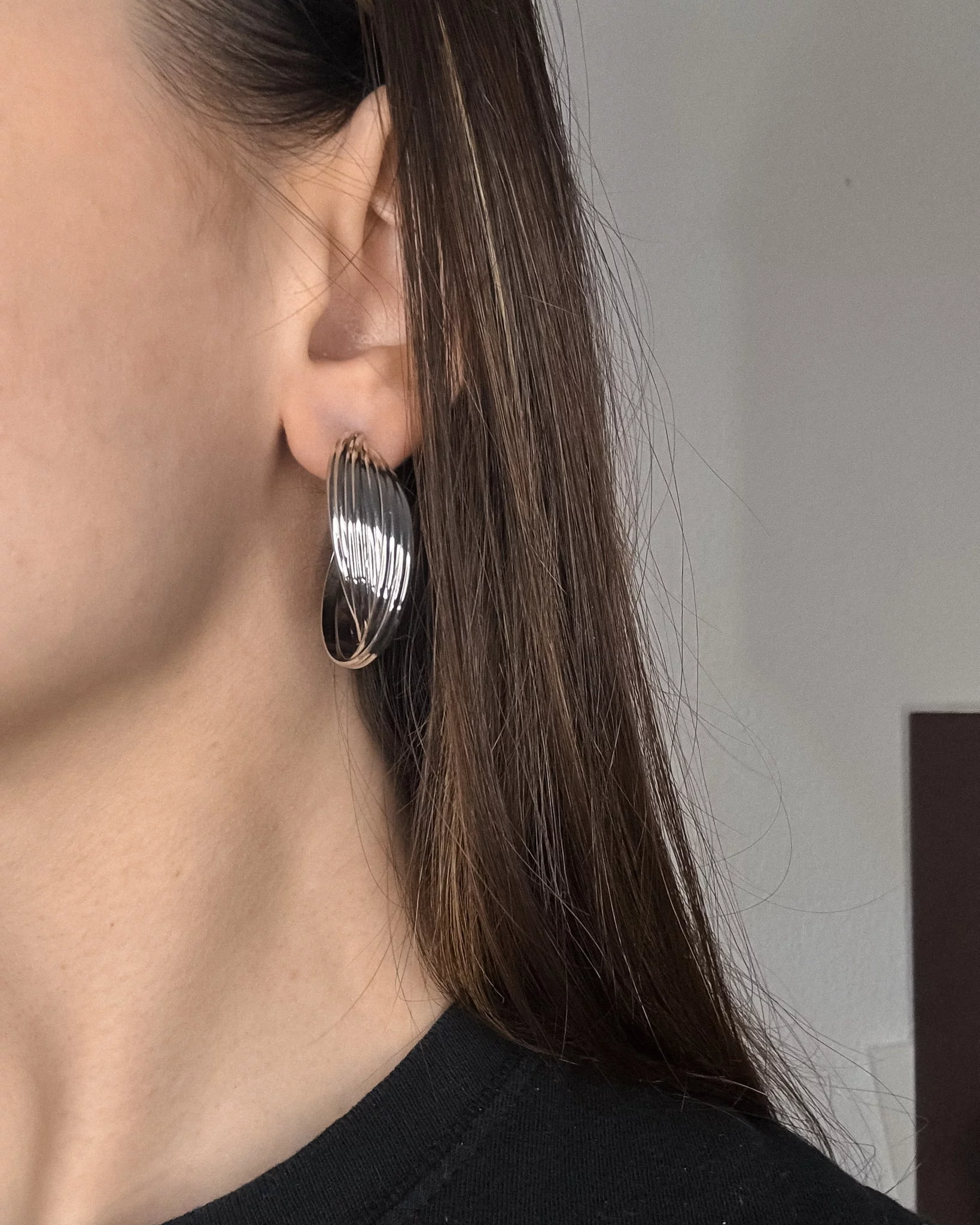 Eirene Silver Earrings - Image 3