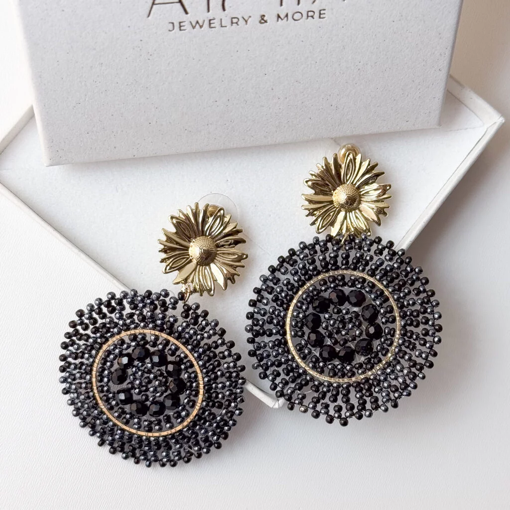 Sunlight Black Earrings